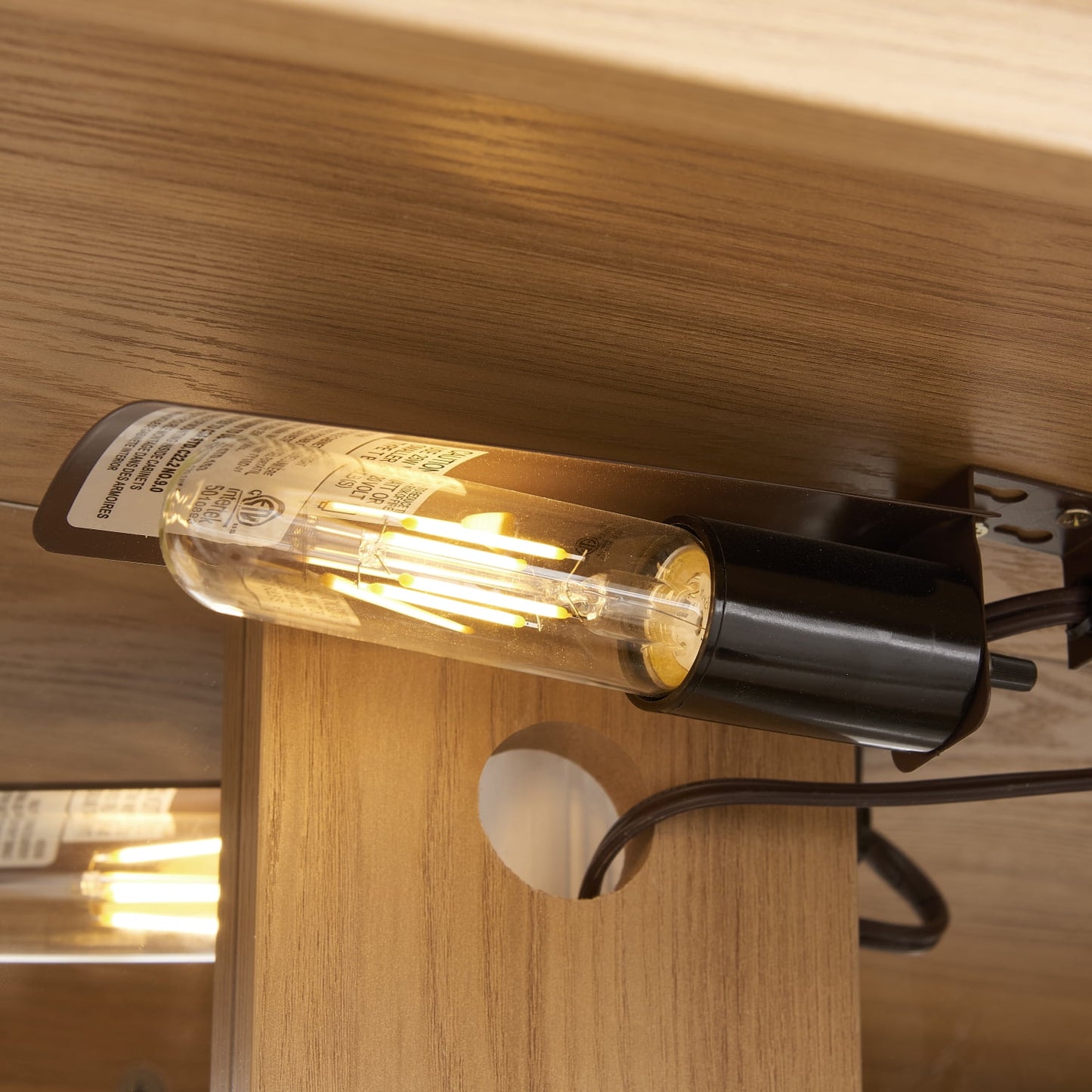 HD JUNTUNKOR 2 Doors Curio Cabinet with Tempered Glass Doors, Lighted Display Cabinet for Home, Office, Oak