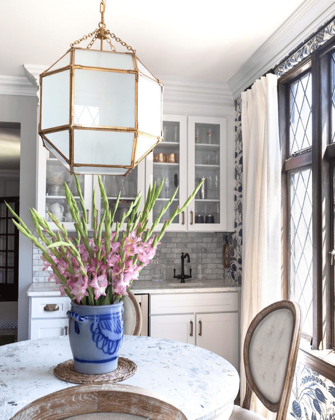 2xhome - French Chic Vintage Style Dining Side Chair With Upholstered Linen Welted Fabric And Elegant Natural Rustic Wood Frame - Tufted Button Oval Back