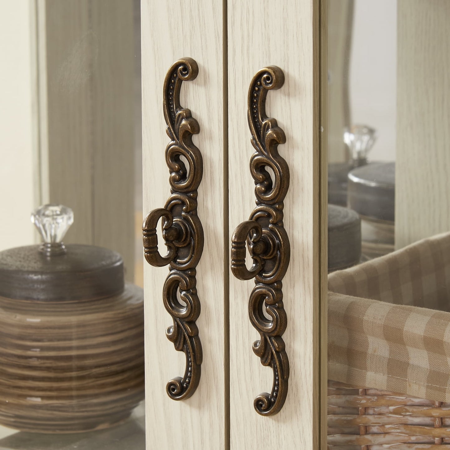 HD JUNTUNKOR 2 Doors Curio Cabinet with Tempered Glass Doors, Lighted Display Cabinet for Home, Office, White